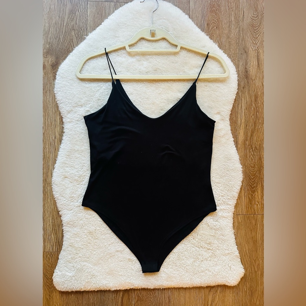 Gaze Black Sleeveless Women’s Bodysuit